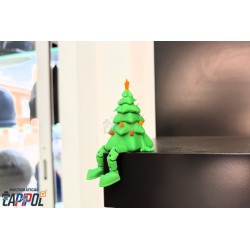 Árbol de navidad con ornamentos